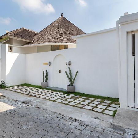 Villa Weiss Berawa Canggu Εξωτερικό φωτογραφία