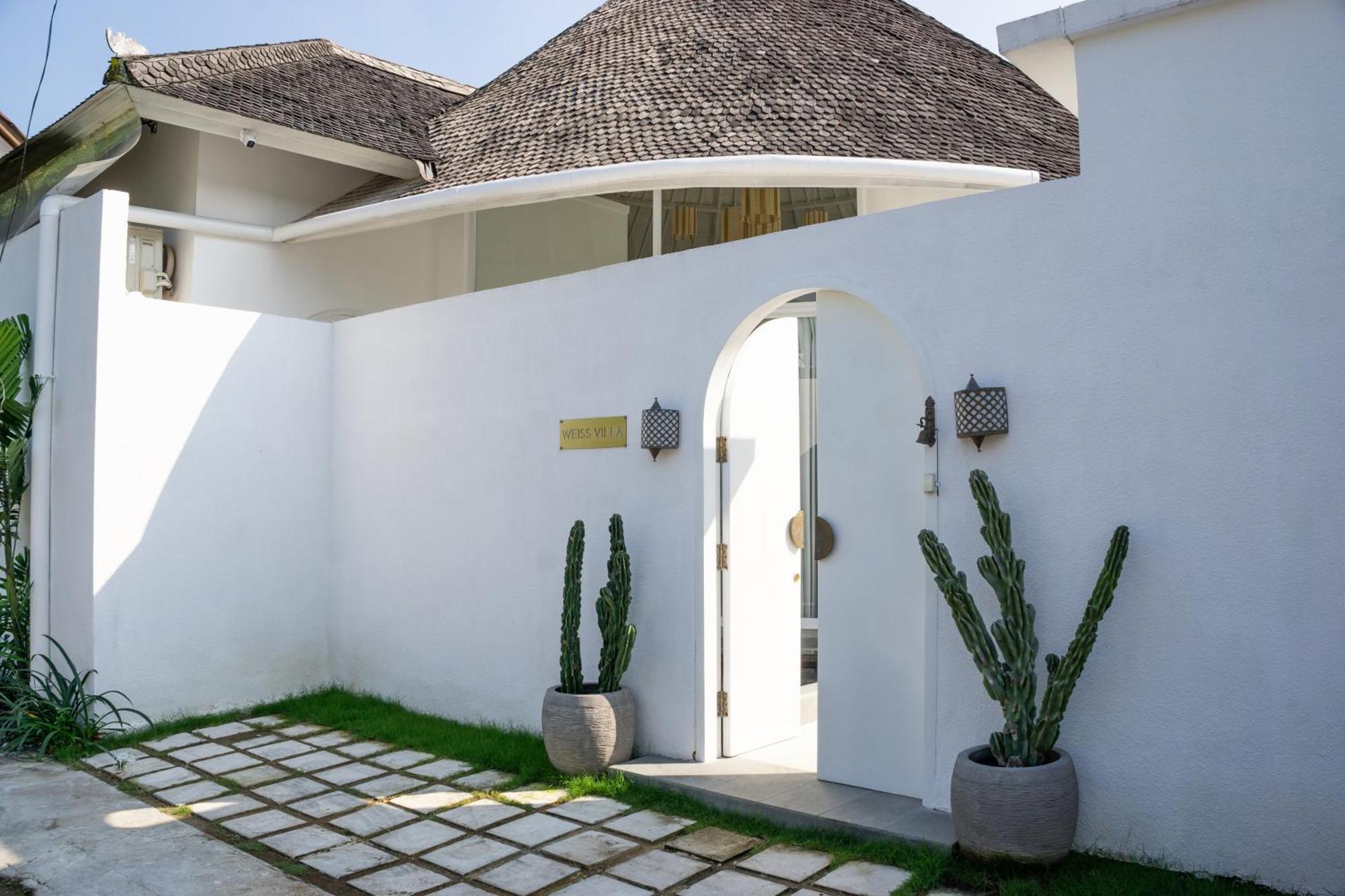 Villa Weiss Berawa Canggu Εξωτερικό φωτογραφία